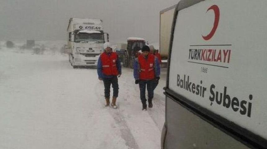 Balıkesir'de 10 Il&ccedil;ede Okullara Kar Tatili (2)
