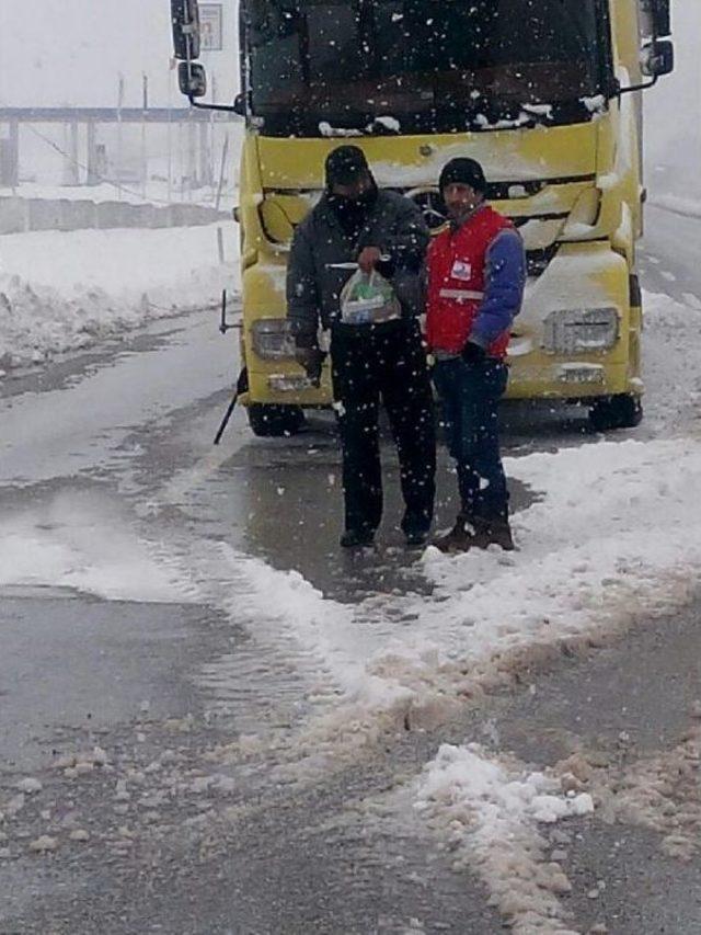 Balıkesir'de 10 Ilçede Okullara Kar Tatili (2)