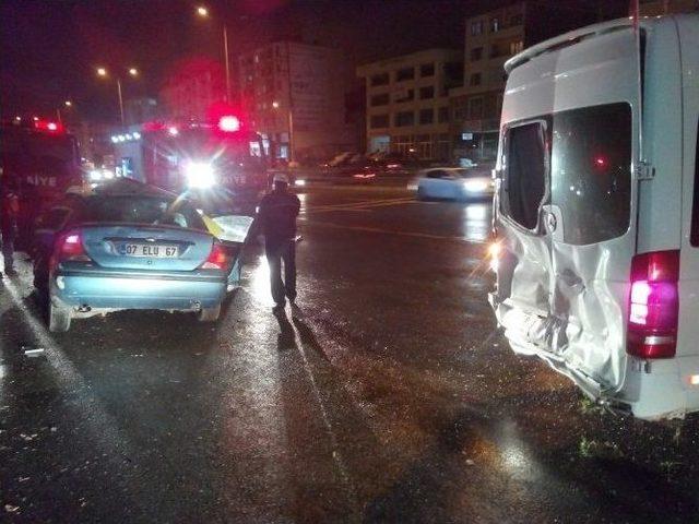 Alkol Ve Uyuşturucu Alıp Yola Çıktı, Kazada Öldü