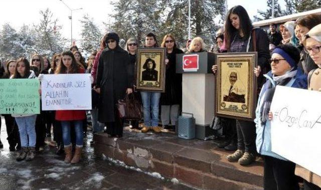 Ervak Başkanı: Kadın Olmak Buz Üzerinde Yürümek Kadar Zor Ve Tehlikeli