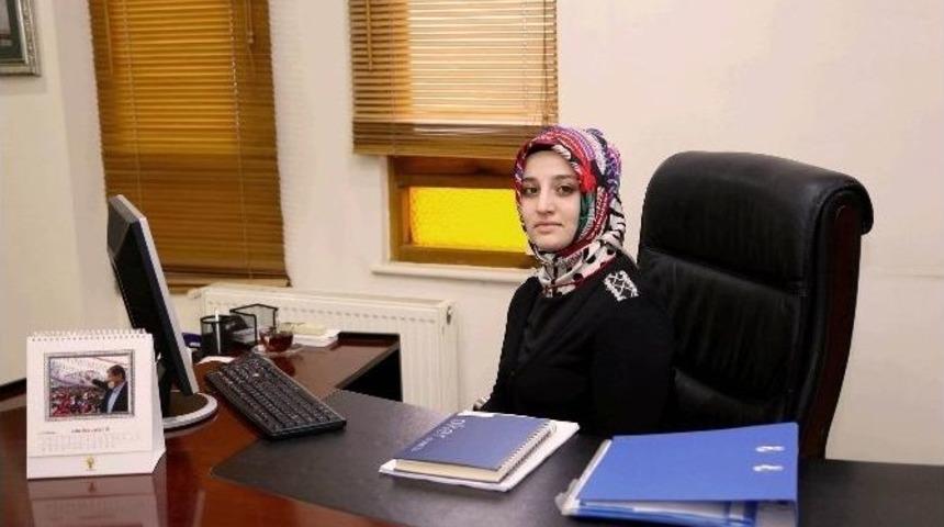 Başkan Yılmazer&rsquo;in &Ouml;zel Kalem M&uuml;d&uuml;rl&uuml;ğ&uuml;ne Zeynep &Ccedil;eribaşı Atandı