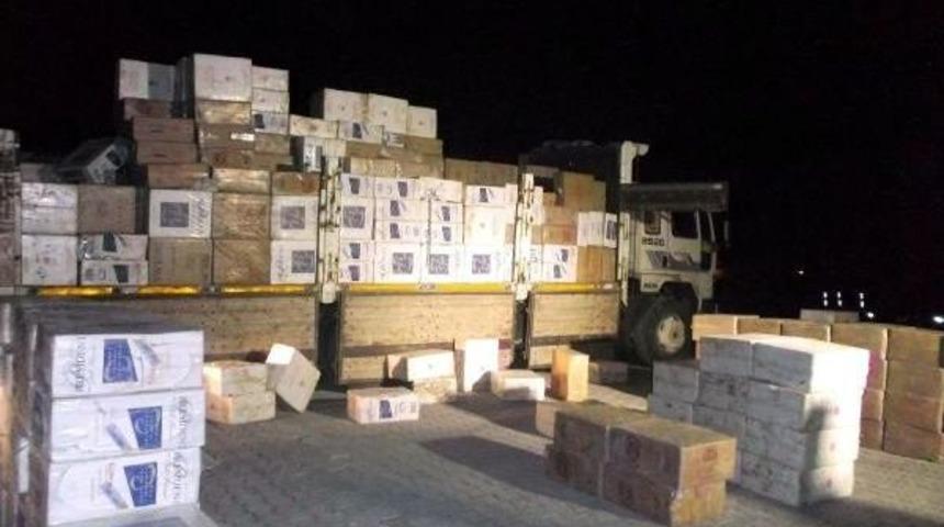 Muradiye'de Kaçak Sigara Operasyonu