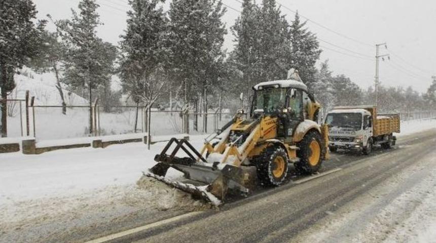 Gebze’de Ulaşıma Kar Engeli Yok