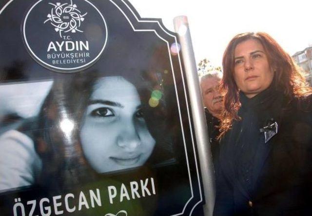 Özgecan'ın Adı Aydın'da Parka Verildi