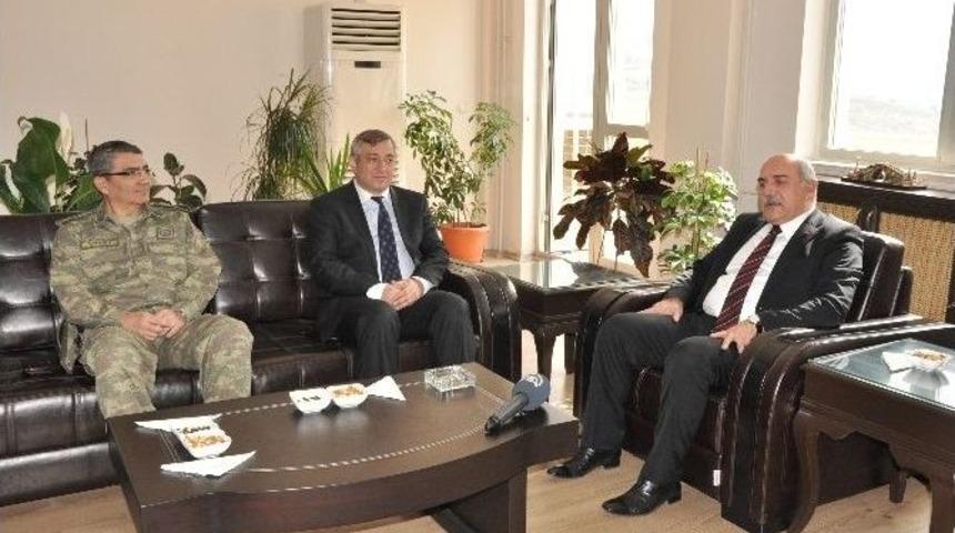 Vali İpek&rsquo;ten İzinsiz G&ouml;steri A&ccedil;ıklaması