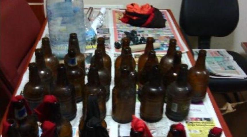 Molotof Kokteylleri Ile Yakalandılar