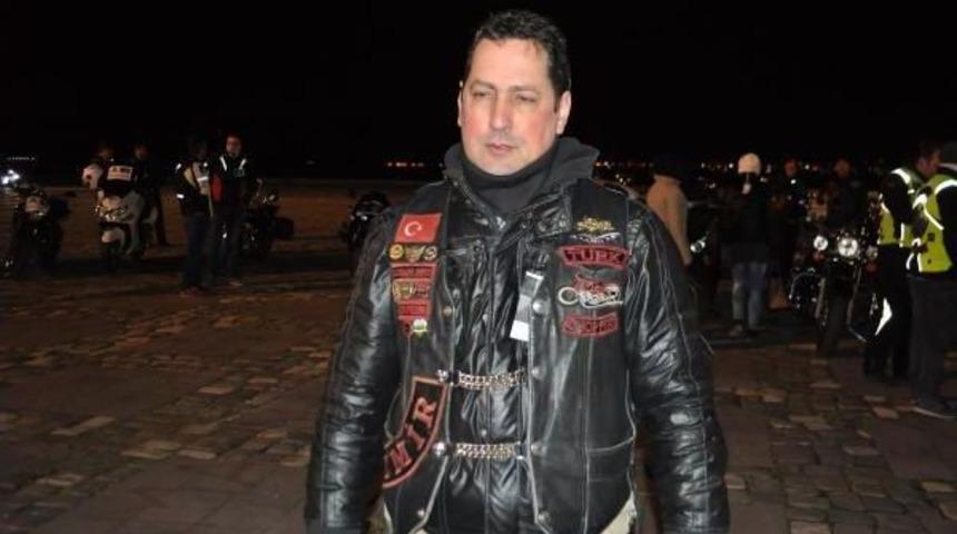 &Ouml;zgecan'nın Babasından T&uuml;rkiye'ye &Ccedil;ağrı: "l&uuml;tfen Herkes Birbirini Sevsin"