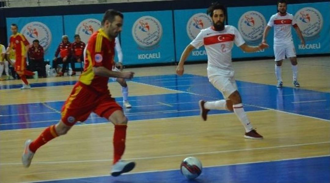 Futsal Milli Takımı Romanya&rsquo;ya 3-0 Yenildi