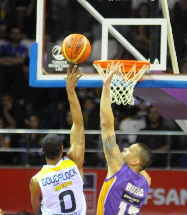 Royal Halı Gaziantep-Fenerbahçe Ülker: 72-73