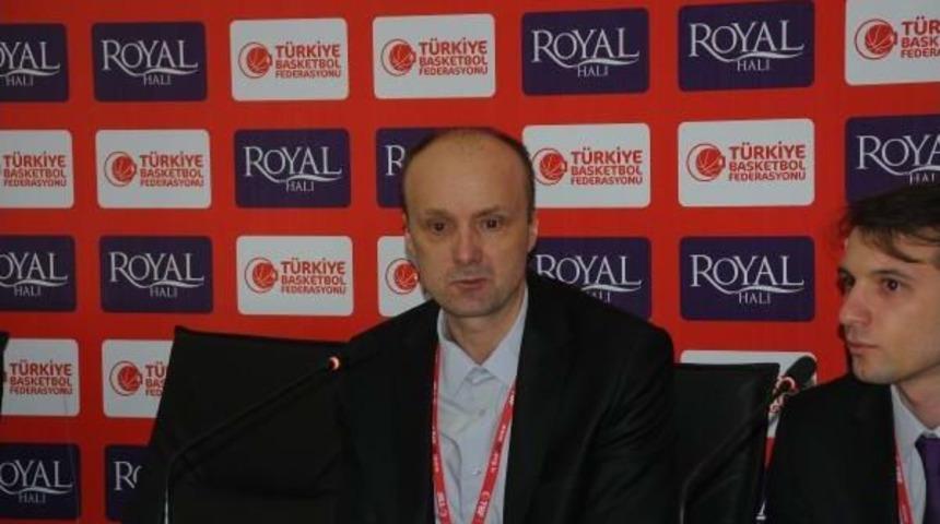 Royal Halı Gaziantep-Fenerbah&ccedil;e &Uuml;lker Soyunma Odaları