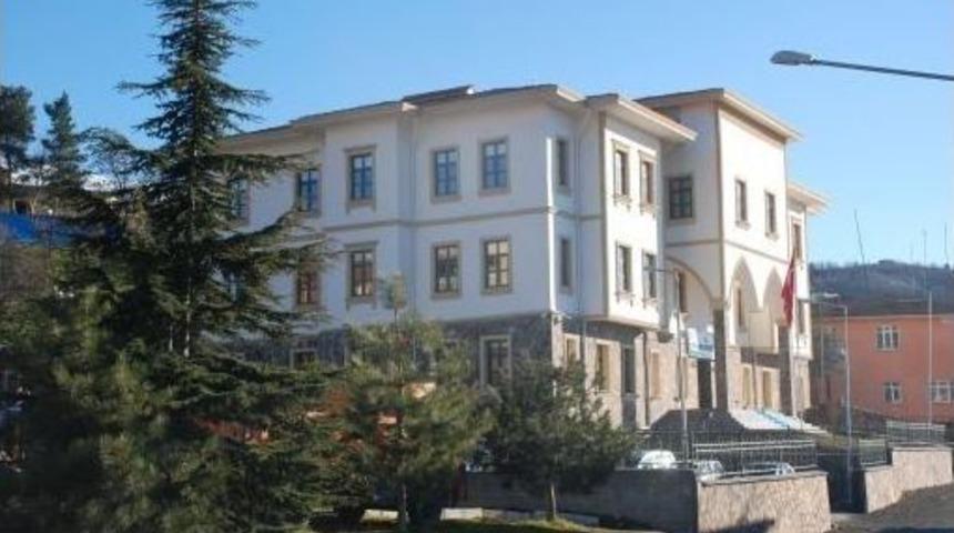 Doğanyol Kaymakamlık Binası İhtiya&ccedil;ları Karşıladı