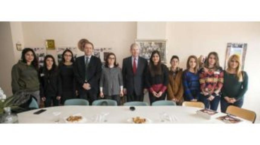 Boeing Ve Gen&ccedil; Başarı&rsquo;Dan Gen&ccedil; Girişimcilere Destek