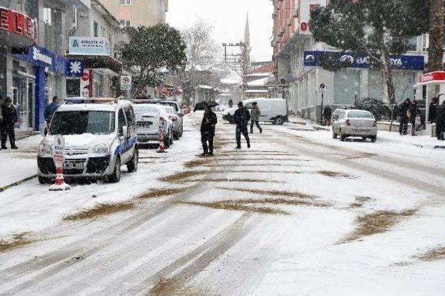 Soma'da Taşımalı Eğitime Kar Engeli