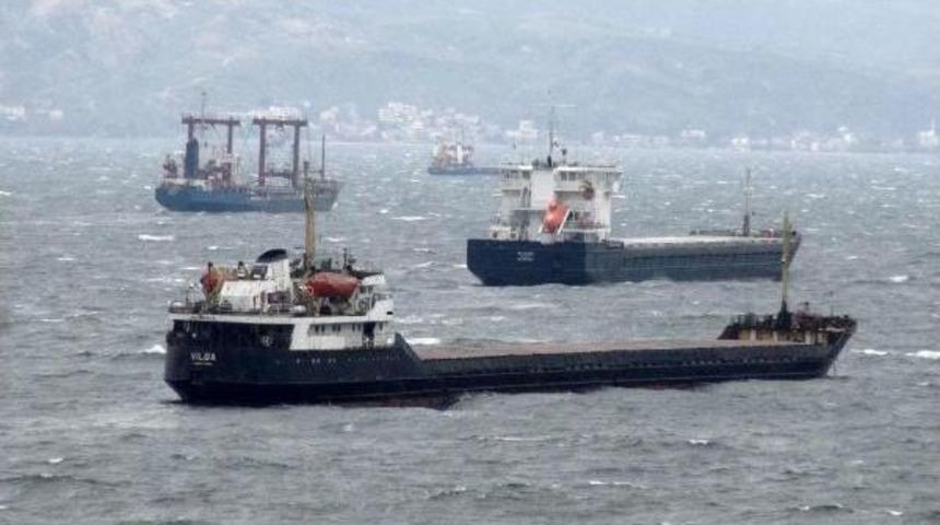 Bandırma&rsquo;Da Fırtına Deniz Ulaşımını Engelliyor