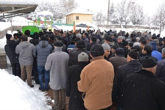 Faruk Yaman’ın Halası Pembe Bilgin Son Yolculuğuna Uğurlandı