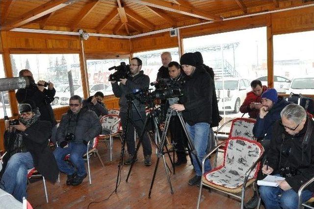 Kemal Özdeş: “telafisi Olmayan Haftalara Giriyoruz”