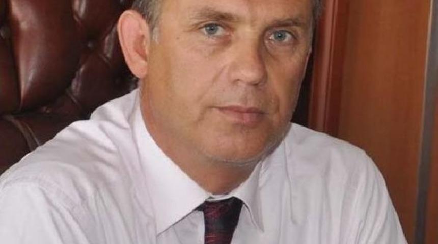 Karaya Oturan Gemi Y&uuml;zd&uuml;r&uuml;lemezse Par&ccedil;alanacak