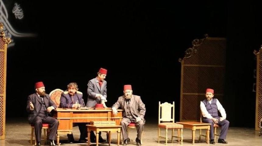 Afa&rsquo;da &lsquo;ahmet Vefik Paşa&rsquo; Sahnelendi