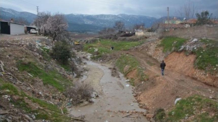 &Ccedil;in&ccedil;in Deresinde Islah &Ccedil;alışmaları Başladı