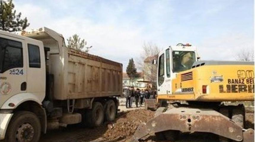 Banaz Hamamına Kavuşuyor