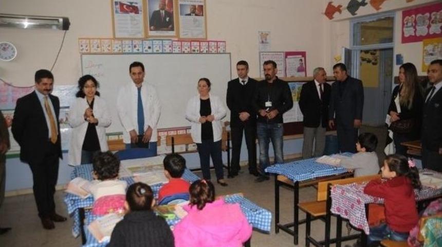 Cizre&rsquo;de &Ouml;ğrencilere Ağız Ve Diş Sağlığının &Ouml;nemi Anlatıldı