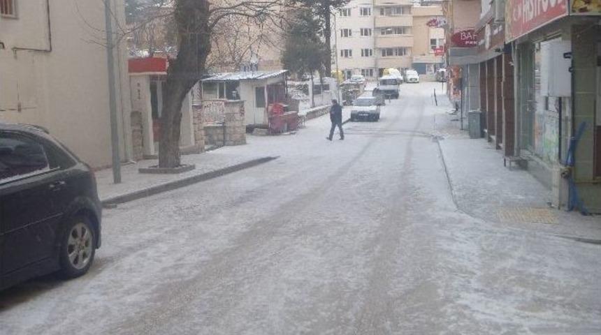 Bilecik&rsquo;de Soğuk Hava Ve Don Etkili Oluyor