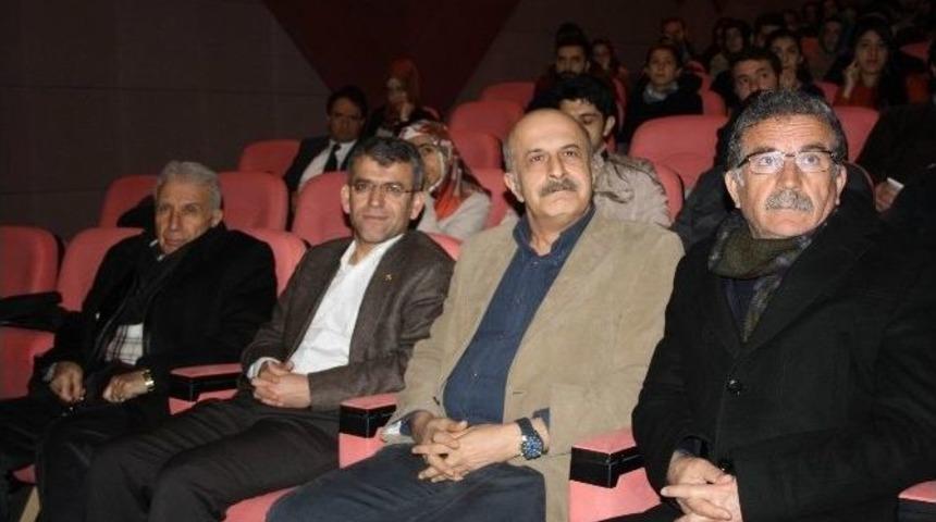 Tanıl Bora Panelde Konuştu