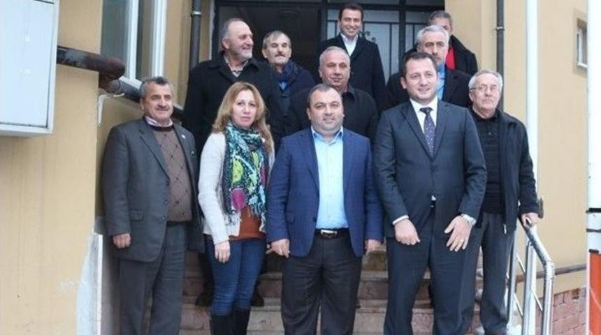 &Ccedil;abuk, Cumayeri İl&ccedil;e Teşkilatıyla Bir Araya Geldi