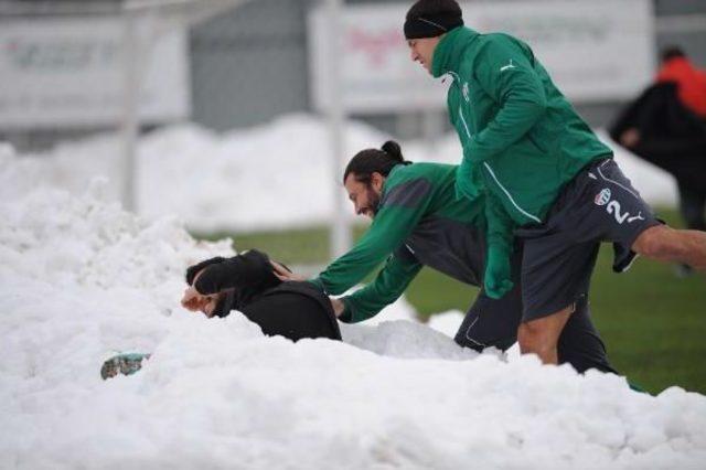 Bursaspor’Da Neşeli Antrenman