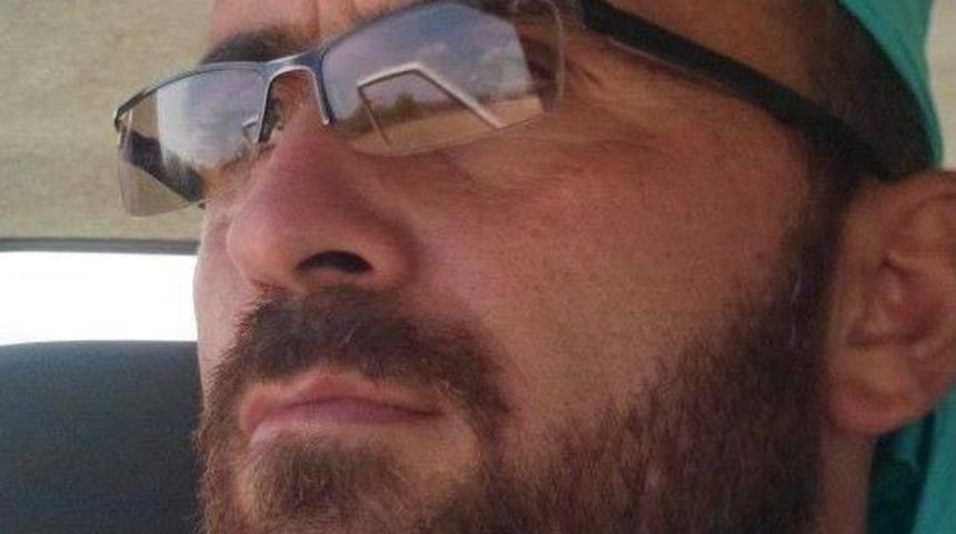 Yoldan &Ccedil;ıkan Otomobil Takla Attı: 2 &Ouml;l&uuml;, 3 Yaralı