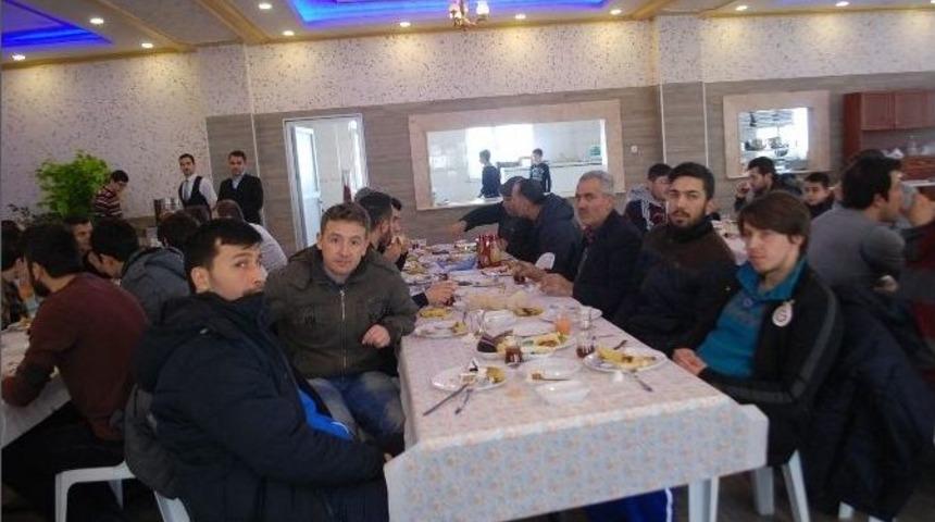 Doğanspor Fırtına Gibi D&ouml;nd&uuml;