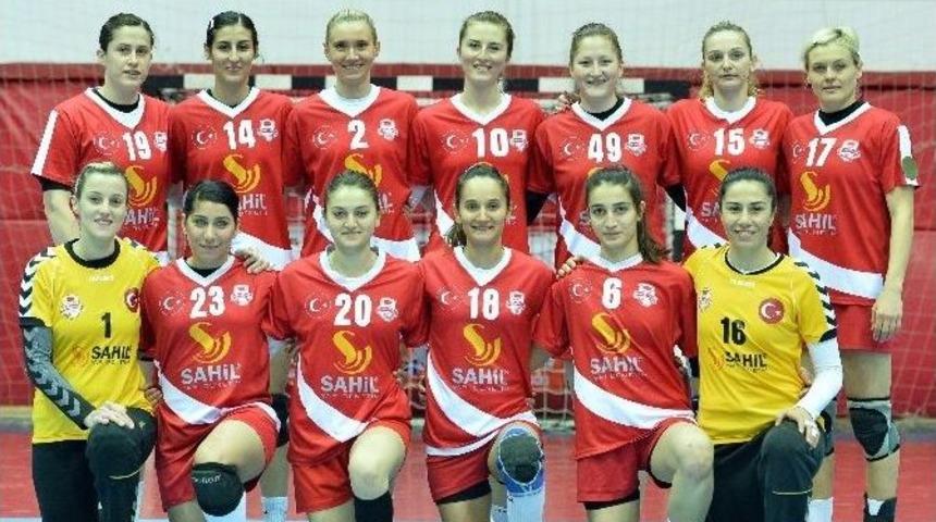 Melekler İstanbul&rsquo;da Galibiyet Arıyor