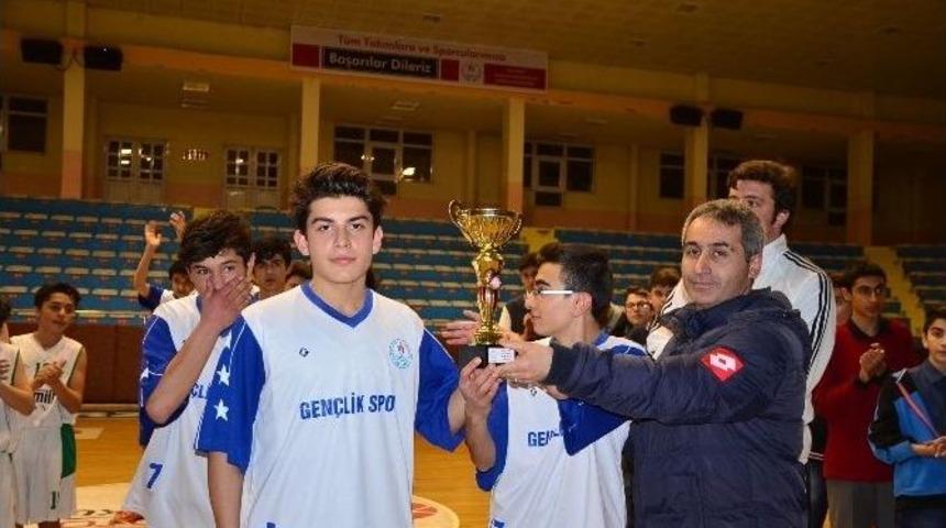 Potanın Yıldızı Gen&ccedil;likspor