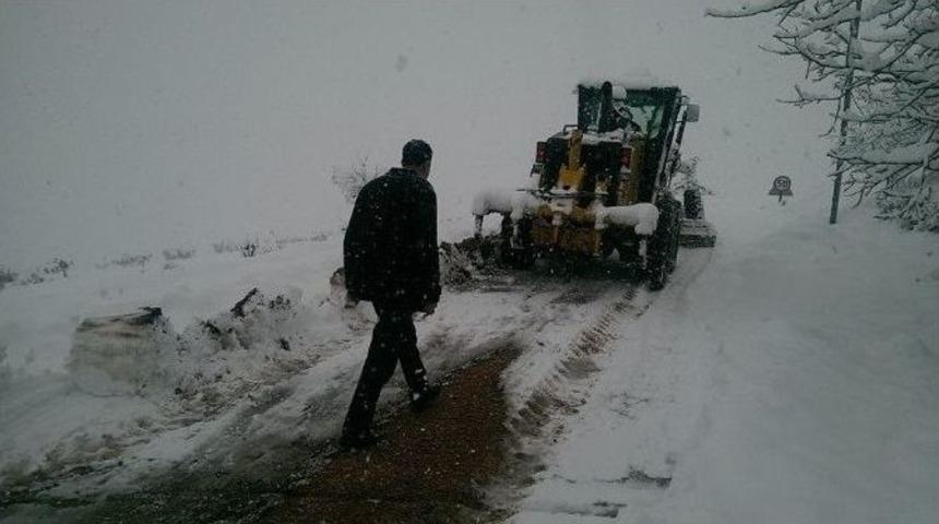 Kapalı K&ouml;y Yolları A&ccedil;ılıyor