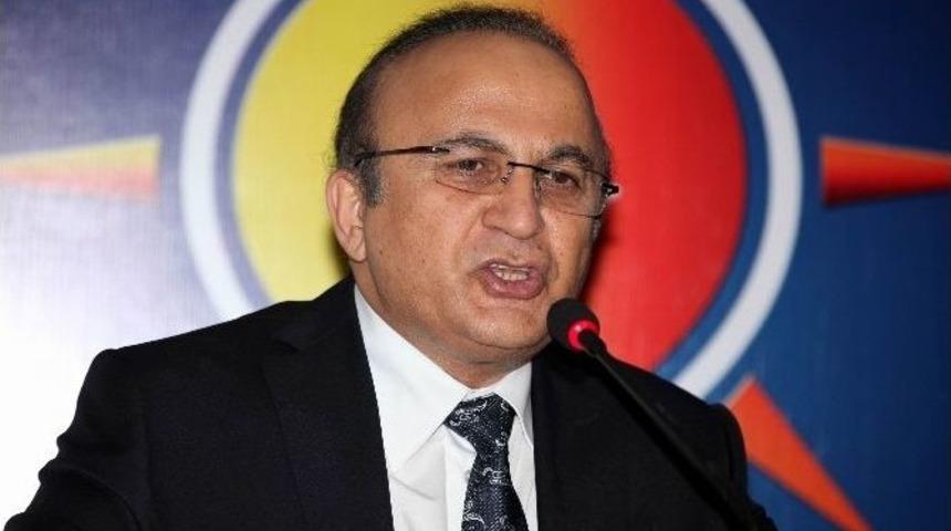 Emniyet M&uuml;d&uuml;rl&uuml;ğ&uuml;nden Siyasete Uzanan Yol