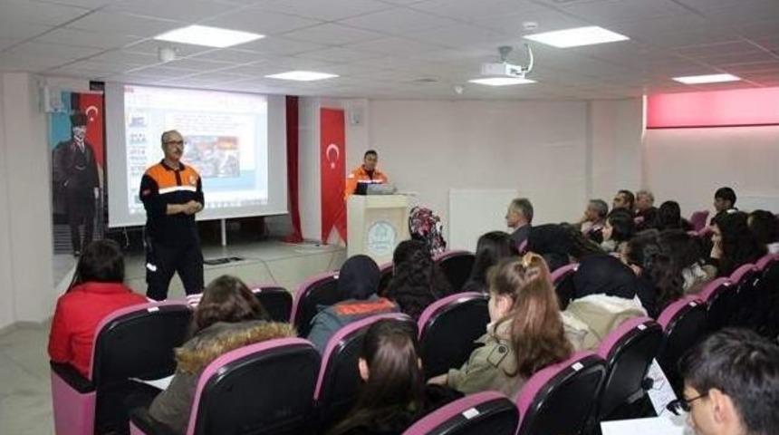 75. Yıl İl Halk K&uuml;t&uuml;phanesinde Sivil Savunma Semineri