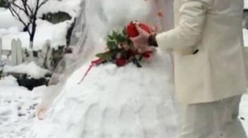 (&ouml;zel Haber) Kardan Geline 2 Metrelik Altın Zincir