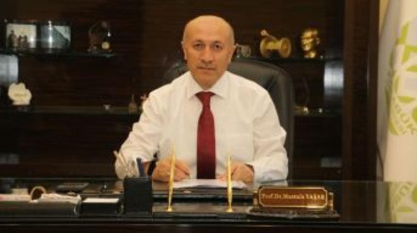 Kb&uuml;&rsquo;de Rekt&ouml;rl&uuml;k Yarışı