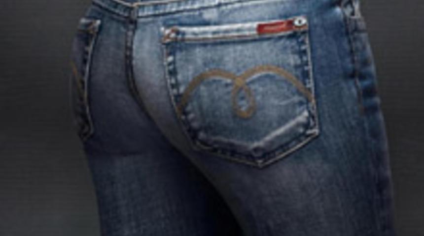 Mavi&rsquo;den Bir İlk: HipUp Jeans