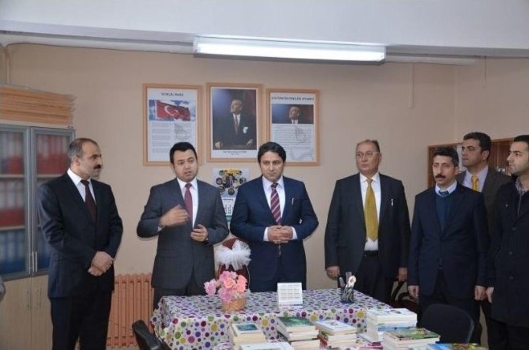 Seyitgazi&rsquo;de &rsquo;k&uuml;t&uuml;phaneleri Yeniliyoruz&rsquo; Projesi