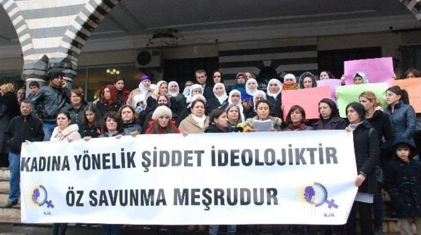 Kadınlardan Meclis’teki Kavgalara Sert Tepki