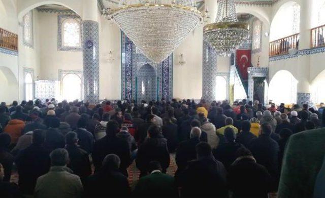 Cuma Hutbesinde Kadına Yönelik Şiddetin İslam'da Yerinin Olmadığı Vurgulandı