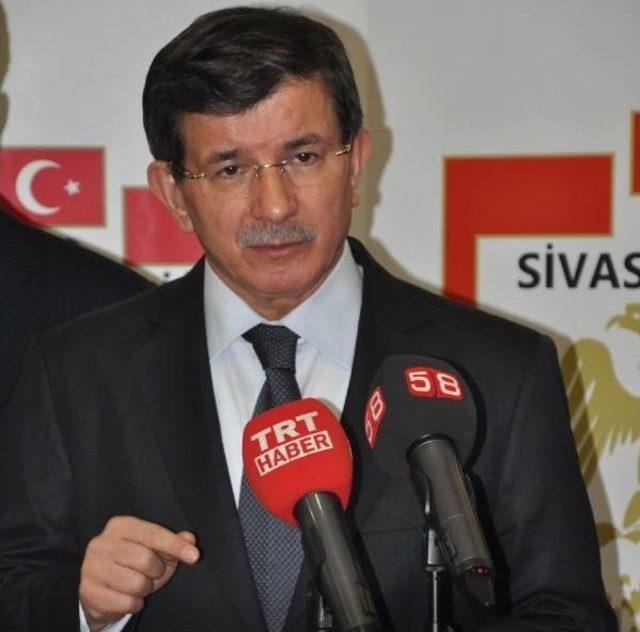 Başbakan Davutoğlu: Bunlar Molotofçu Koalisyon