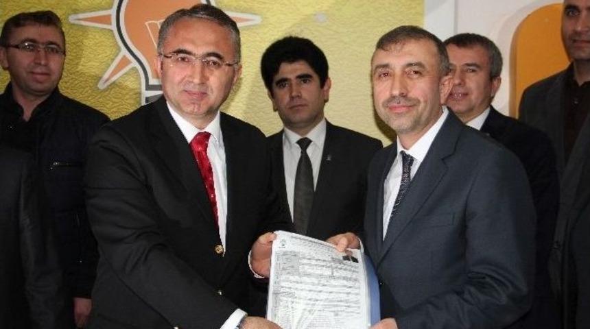 Ak Parti&rsquo;de Eski İl Başkanı Aday Adayı Oldu