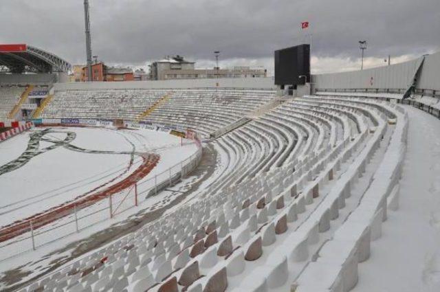 Sivas 4 Eylül Stadı Galatasaray'a Hazır