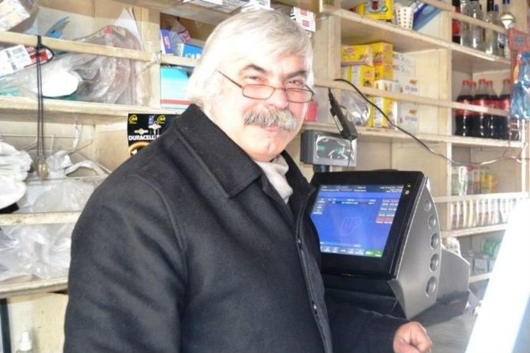 Talih Kuşu Ayvalık&rsquo;tan Vazge&ccedil;miyor