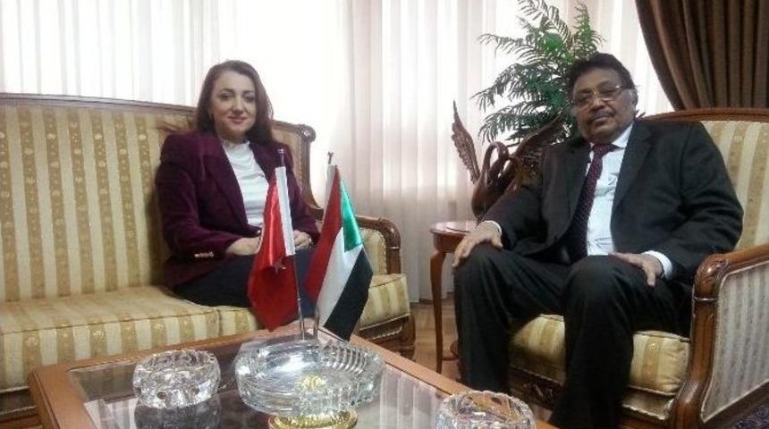 T&uuml;rkiye İle Sudan Cumhuriyeti Arasında Geniş Kapsamlı Ticaret Antlaşmaları Yapıldı