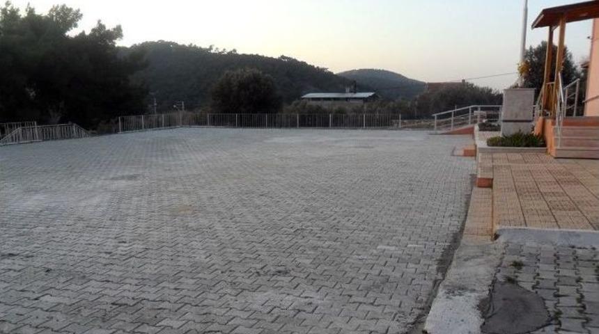 Ilıpınar Engelli Okulu Bah&ccedil;esinde D&uuml;zenleme &Ccedil;alışmaları