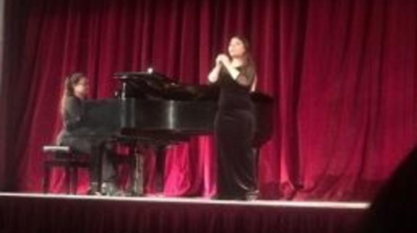 Me&uuml; &Ouml;ğrencisi Dilara Kaymak Şan Yarışmasında 3. Oldu