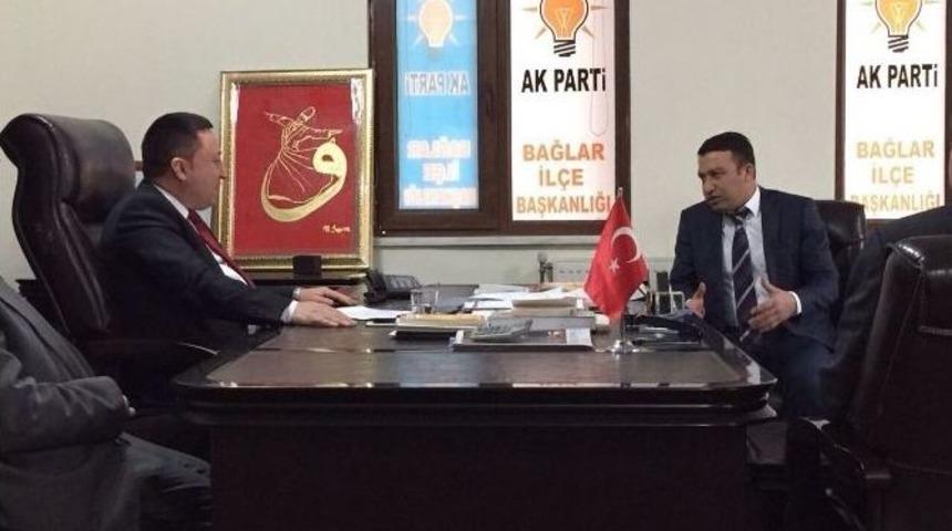 Yont&uuml;rk Ak Parti İl&ccedil;e Başkanlıklarını Ziyaret Etti